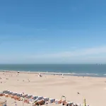 Lecomte - The Shoreline Beachwalks 78